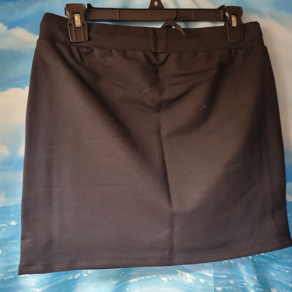 NELK BOYS NWT FULL SEND ACTIVEWEAR SKIRT WOMANS SIZES SMALL & MEDIUM - Picture 2 of 6